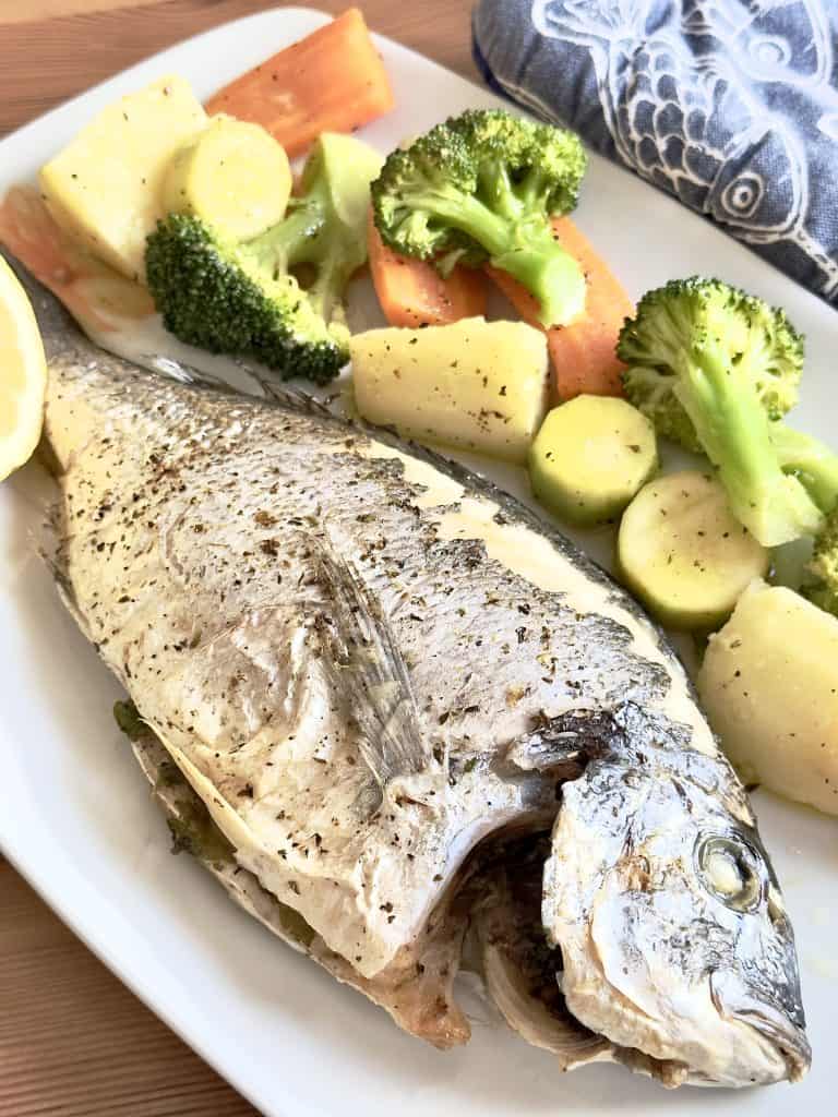 GREEK-STYLE OVEN-BAKED SEA BREAM RECIPE - TSIPOURA